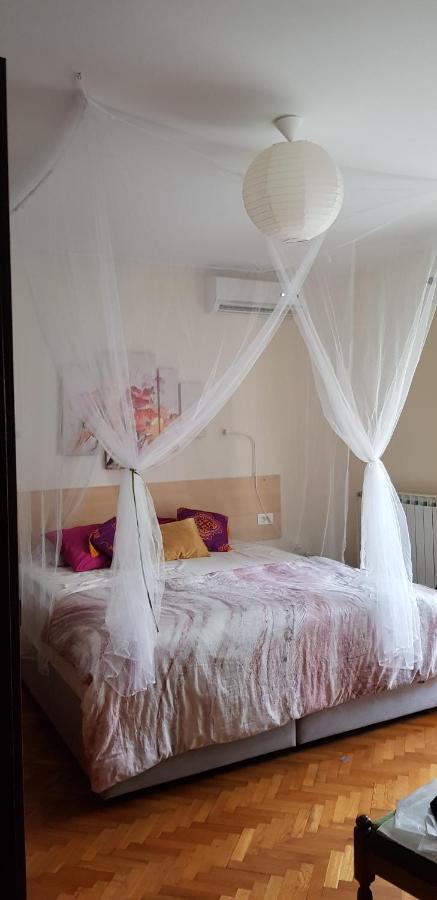 Aneli Rooms & Apartament Rovinj Exterior photo