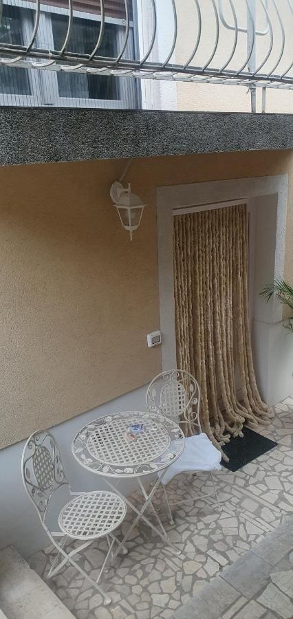 Aneli Rooms & Apartament Rovinj Exterior photo